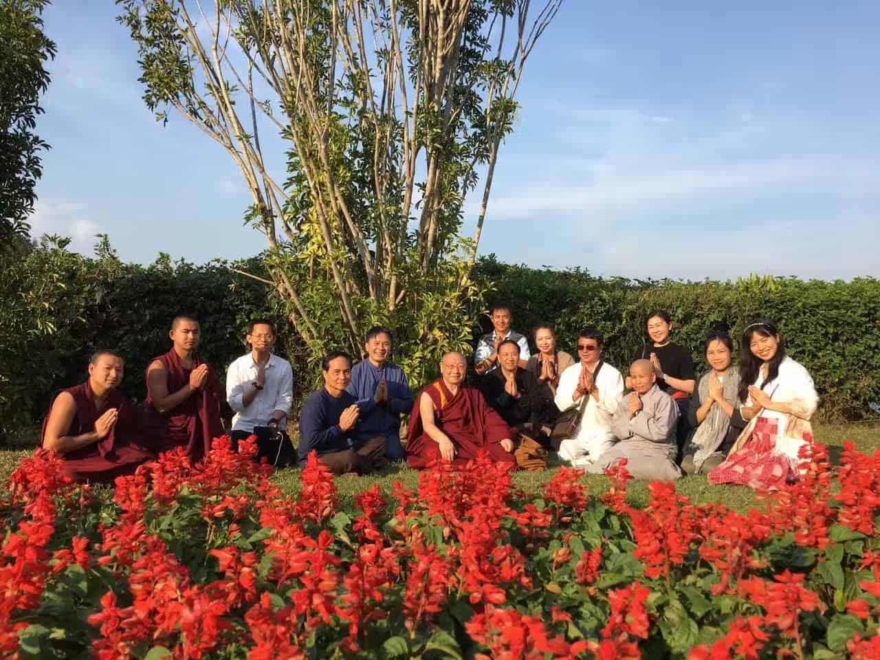 Gosok Rinpoche Vietnam 2017-03-07 1414582a338304420d892b63cb244b3