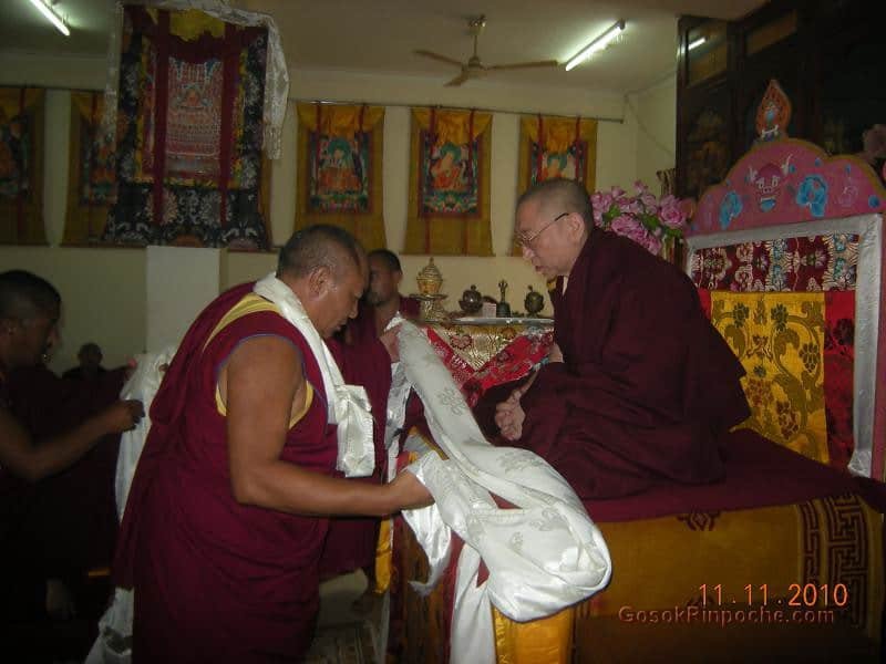 2010-11-11 Gosok Rinpoche in Gosok Ladang 36