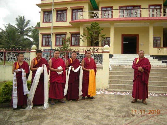 2010-11-11 Gosok Rinpoche in Gosok Ladang 47