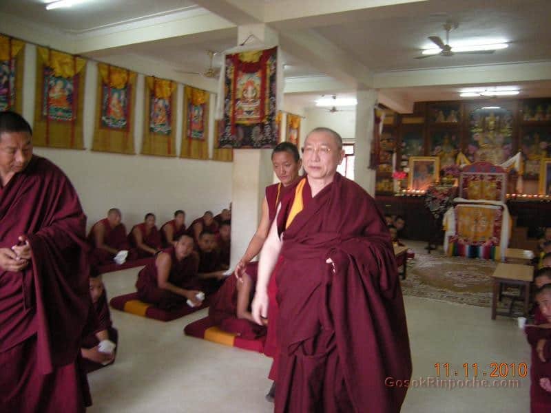 2010-11-11 Gosok Rinpoche in Gosok Ladang 55